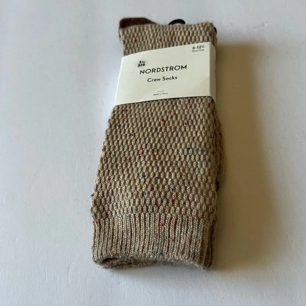 NORDSTROM MENS CREW SOCKS ACRYLIC/WOOL BLEND BEIGE OATMEAL HEATHER OS NWT